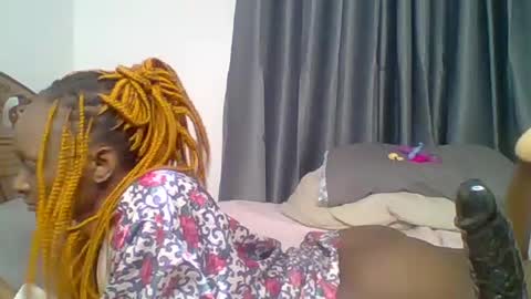 Snapshot of talisha_smiley chatting on 07/16/26, 07:14 talisha smiles online show from 07/16/26, 07:14