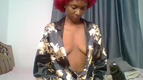 Snapshot of talisha_smiley chatting on 07/20/26, 07:38 talisha smiles online show from 07/20/26, 07:38