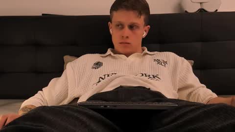 Colin online show from 01/15/26, 09:40