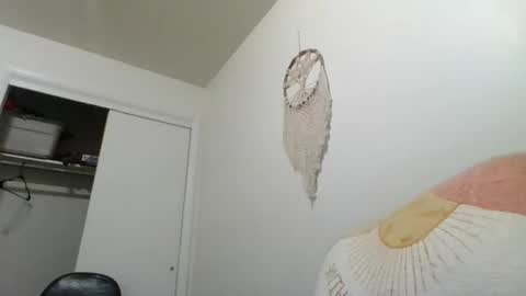 Snapshot of talktomenicely_ chatting on 04/13/26, 08:20 Lily Rhoades online show from 04/13/26, 08:20