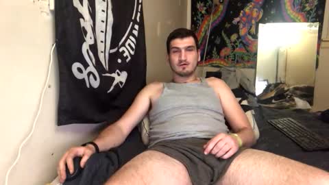 Snapshot of tallerandhandsomer chatting on 03/22/26, 06:50 tallerandhandsomer online show from 03/22/26, 06:50