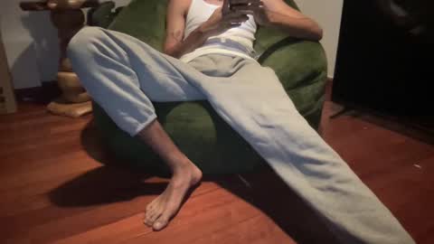 Snapshot of tallguy112 chatting on 09/10/25, 12:10 Free BI Dude online show from 09/10/25, 12:10