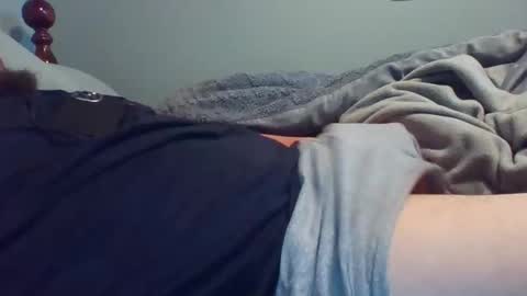 Snapshot of tallguy88444 chatting on 04/12/26, 01:10 tallguy88444 online show from 04/12/26, 01:10