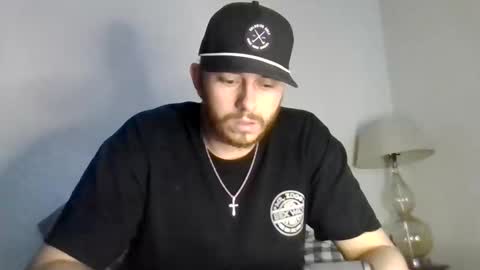 Snapshot of tallhungcloudzz chatting on 04/12/26, 01:43 tallhungcloudzz online show from 04/12/26, 01:43