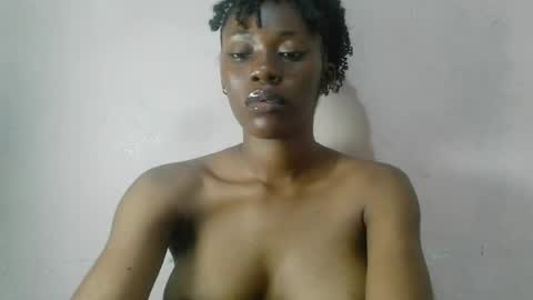 Snapshot of tallnsexydee chatting on 07/14/26, 09:03 tallnsexydee online show from 07/14/26, 09:03