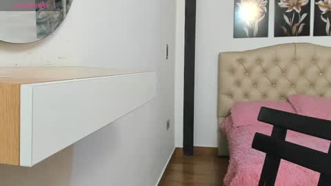 Hi im sara online show from 06/17/26, 12:50