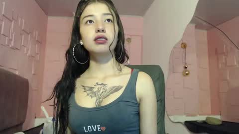 Snapshot of tamara_aa chatting on 09/25/25, 12:14 Tamara online show from 09/25/25, 12:14