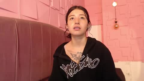 Snapshot of tamara_aa chatting on 11/06/25, 11:48 Tamara online show from 11/06/25, 11:48