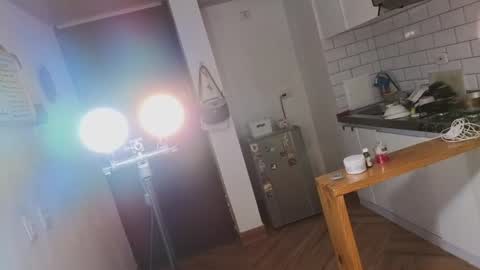 Snapshot of tamara_daniels chatting on 07/12/26, 02:24 Tamara online show from 07/12/26, 02:24