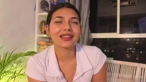 Snapshot of tamara_daniels chatting on 07/25/26, 01:04 Tamara online show from 07/25/26, 01:04