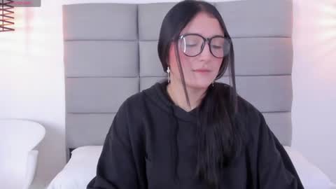  Tamara Jones  online show from 05/21/26, 03:46