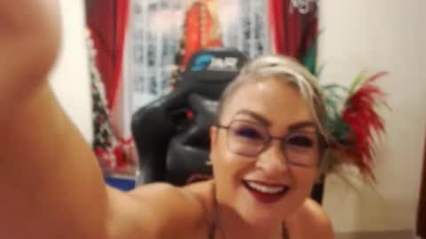 Snapshot of tamara_luaren chatting on 12/26/24, 07:05 Tamara online show from 12/26/24, 07:05