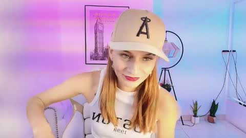 Snapshot of tamara_slimx chatting on 01/02/25, 11:27 Tamara online show from 01/02/25, 11:27