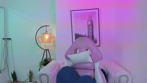 Snapshot of tamara_slimx chatting on 02/06/25, 06:29 Tamara online show from 02/06/25, 06:29