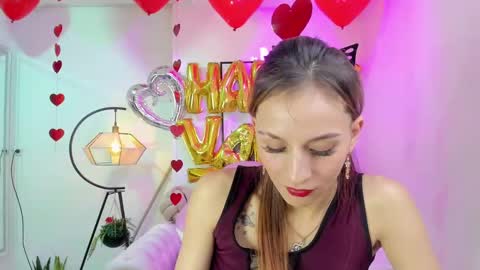 Snapshot of tamara_slimx chatting on 02/15/25, 04:58 Tamara online show from 02/15/25, 04:58