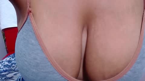 tamaraa_hott online show from 03/19/26, 05:06