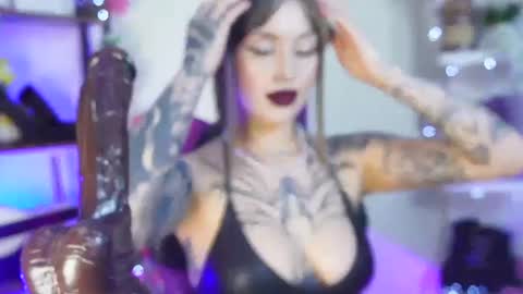 Cami 3 online show from 03/08/25, 04:12