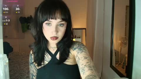 Cami 3 online show from 05/18/26, 04:57