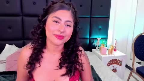 Tamara online show from 11/17/25, 08:03