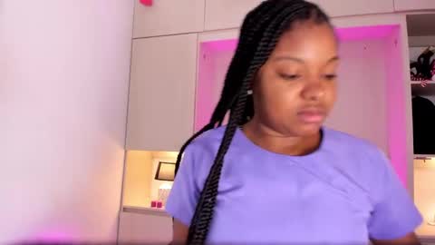 Tami online show from 02/12/25, 11:40