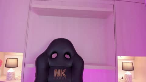 Tami online show from 10/02/25, 07:54