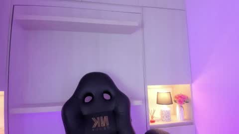 Tami online show from 10/14/25, 07:47