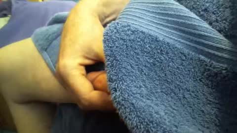 Snapshot of tambay2 chatting on 11/01/25, 11:01 tambay2 online show from 11/01/25, 11:01