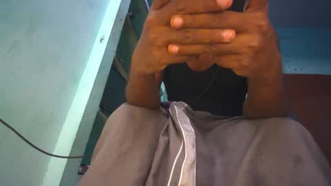 Snapshot of tamil_nadu chatting on 05/17/26, 09:06 tamil_nadu online show from 05/17/26, 09:06