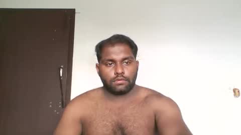 Snapshot of tamilpaiyan09 chatting on 11/14/25, 09:52 tamilpaiyan09 online show from 11/14/25, 09:52