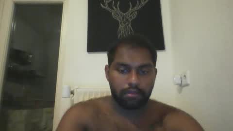 Snapshot of tamilpaiyan09 chatting on 05/23/26, 10:25 tamilpaiyan09 online show from 05/23/26, 10:25