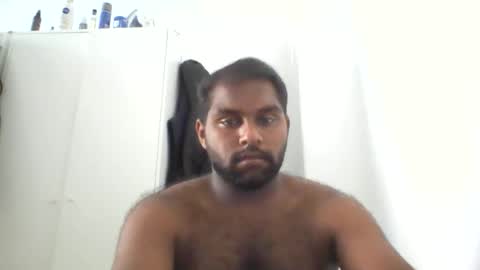 tamilpaiyan09 online show from 05/26/26, 12:56