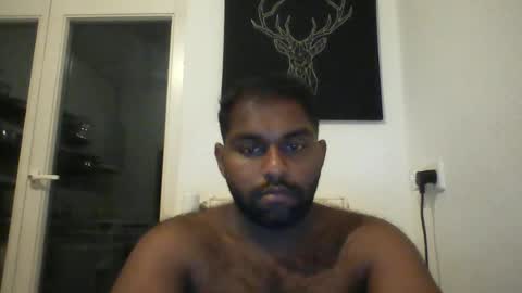 tamilpaiyan09 online show from 06/15/26, 09:06