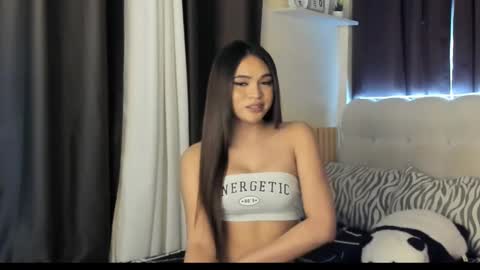 Snapshot of tamirayvonne chatting on 01/13/25, 10:25 Hey Im Tamira You can call me babe. online show from 01/13/25, 10:25