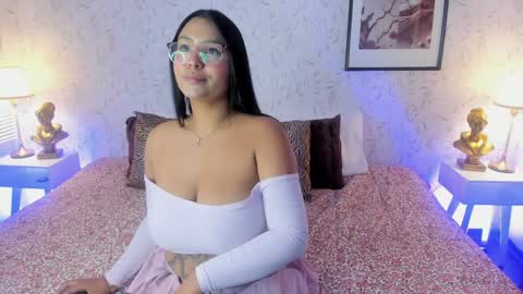 Snapshot of tammara_brm chatting on 05/05/26, 12:02 Tammara online show from 05/05/26, 12:02