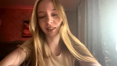 Snapshot of tammiglembocki chatting on 06/28/26, 04:24 Jenny online show from 06/28/26, 04:24