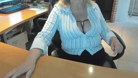 Tammy online show from 05/04/26, 08:21