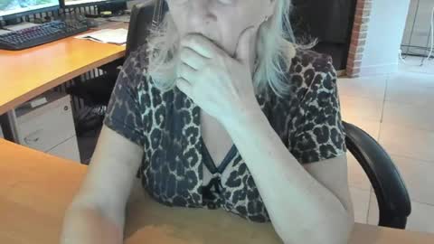 Snapshot of tammy4camfun chatting on 06/04/26, 07:36 Tammy online show from 06/04/26, 07:36