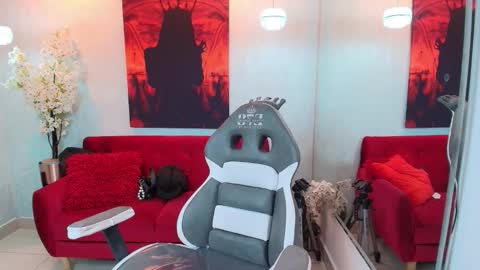 Tammy online show from 10/14/25, 02:56