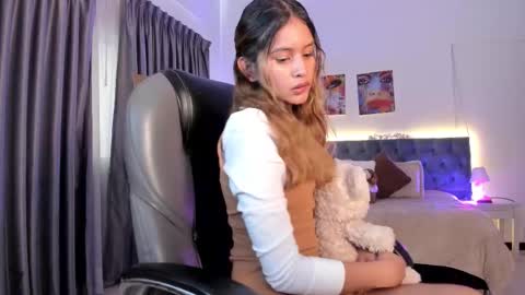 Tamy  online show from 10/15/25, 07:58