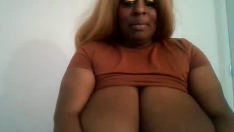 Snapshot of tamyajay chatting on 12/04/24, 06:06 Tamya Jay online show from 12/04/24, 06:06