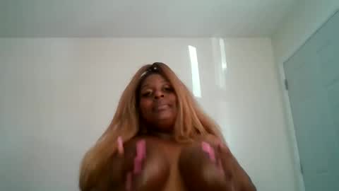 Snapshot of tamyajay chatting on 01/23/25, 05:42 Tamya Jay online show from 01/23/25, 05:42