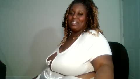 Snapshot of tamyajay chatting on 02/06/25, 03:20 Tamya Jay online show from 02/06/25, 03:20