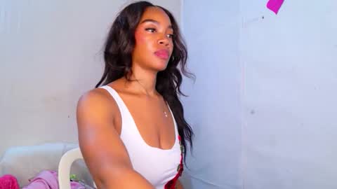 Snapshot of tamylynn05 chatting on 03/23/26, 03:32 tamylynn online show from 03/23/26, 03:32