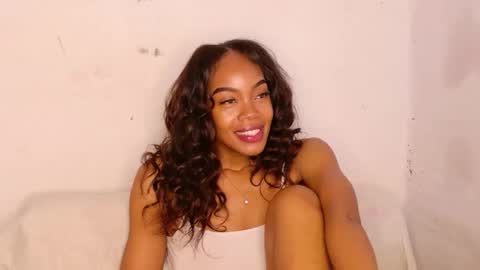 Snapshot of tamylynn05 chatting on 04/18/26, 02:10 tamylynn online show from 04/18/26, 02:10