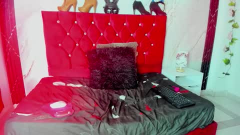 Snapshot of tamytrickss1 chatting on 03/18/26, 01:36 tamytrickss1 online show from 03/18/26, 01:36