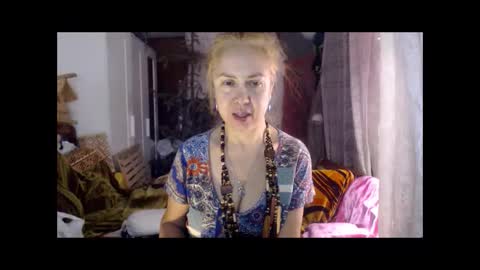 Milena online show from 11/05/25, 10:26