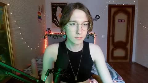 Snapshot of tangerine4dreams chatting on 02/23/25, 10:28 Milena Kuprianova online show from 02/23/25, 10:28