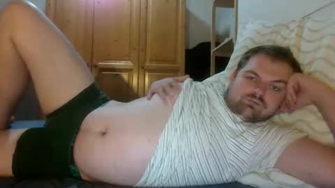 Snapshot of tannah2 chatting on 09/16/25, 08:21 tannah2 online show from 09/16/25, 08:21