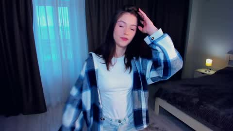 Snapshot of tannaschoeneck chatting on 04/11/26, 05:23 Anna online show from 04/11/26, 05:23