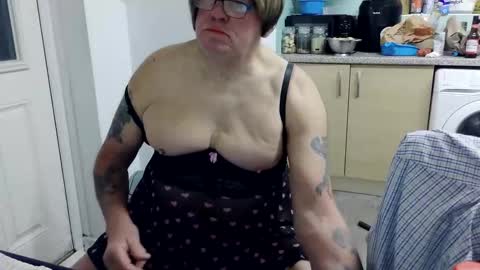 Snapshot of tansysomersetuk chatting on 03/19/26, 05:11 tansysomersetuk online show from 03/19/26, 05:11